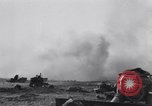Standbild British Infantry Süditalien, 1943, aus Sekunde 9 historischem Filmmaterial Videoclip 65675030852