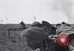 Standbild British Infantry Süditalien, 1943, aus Sekunde 22 historischem Filmmaterial Videoclip 65675030852