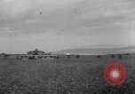 Standbild British Infantry Süditalien, 1943, aus Sekunde 40 historischem Filmmaterial Videoclip 65675030852