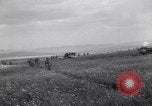 Standbild British Infantry Süditalien, 1943, aus Sekunde 58 historischem Filmmaterial Videoclip 65675030852