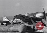 Immagine di Montecorvino Airfield Salerno Italia, 1943, secondo 12 filmato di repertorio 65675030855