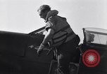 Immagine di British Spitfire Salerno Italia, 1943, secondo 40 filmato di repertorio 65675030856