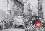 Standbild britische Soldaten Pompeji Italien, 1943, aus Sekunde 12 historischem Filmmaterial Videoclip 65675030861
