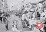 Standbild britische Soldaten Pompeji Italien, 1943, aus Sekunde 17 historischem Filmmaterial Videoclip 65675030861