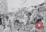 Standbild britische Soldaten Pompeji Italien, 1943, aus Sekunde 18 historischem Filmmaterial Videoclip 65675030861
