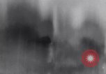 Standbild Waffen demonstration Huntsville Alabama USA, 1943, aus Sekunde 50 historischem Filmmaterial Videoclip 65675030862