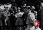 Standbild General Mark Clark W Italien, 1943, aus Sekunde 9 historischem Filmmaterial Videoclip 65675030869