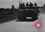 Standbild General Mark Clark W Italien, 1943, aus Sekunde 29 historischem Filmmaterial Videoclip 65675030869