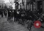 Standbild britische Truppen Neapel Italien, 1943, aus Sekunde 13 historischem Filmmaterial Videoclip 65675030872