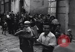 Standbild britische Truppen Neapel Italien, 1943, aus Sekunde 18 historischem Filmmaterial Videoclip 65675030872
