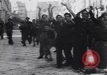 Standbild britische Truppen Neapel Italien, 1943, aus Sekunde 26 historischem Filmmaterial Videoclip 65675030872