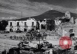 Standbild britische Truppen Neapel Italien, 1943, aus Sekunde 42 historischem Filmmaterial Videoclip 65675030872