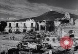Standbild britische Truppen Neapel Italien, 1943, aus Sekunde 46 historischem Filmmaterial Videoclip 65675030872