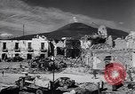 Standbild britische Truppen Neapel Italien, 1943, aus Sekunde 51 historischem Filmmaterial Videoclip 65675030872