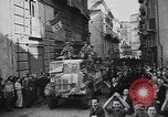 Standbild General Mark Clark W Italien, 1943, aus Sekunde 13 historischem Filmmaterial Videoclip 65675030874