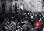 Standbild General Mark Clark W Italien, 1943, aus Sekunde 36 historischem Filmmaterial Videoclip 65675030874
