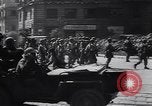 Standbild General Mark Clark W Italien, 1943, aus Sekunde 43 historischem Filmmaterial Videoclip 65675030874