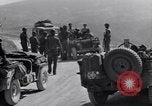 Standbild britische und US-Armee treffen in Italien Agropoli Italien, 1943, aus Sekunde 17 historischem Filmmaterial Videoclip 65675030879