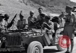 Standbild britische und US-Armee treffen in Italien Agropoli Italien, 1943, aus Sekunde 26 historischem Filmmaterial Videoclip 65675030879
