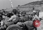 Standbild britische und US-Armee treffen in Italien Agropoli Italien, 1943, aus Sekunde 36 historischem Filmmaterial Videoclip 65675030879