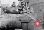 Standbild britische und US-Armee treffen in Italien Agropoli Italien, 1943, aus Sekunde 61 historischem Filmmaterial Videoclip 65675030879