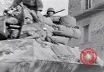 Standbild britische und US-Armee treffen in Italien Agropoli Italien, 1943, aus Sekunde 62 historischem Filmmaterial Videoclip 65675030879