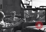 Immagine di Eisenhower e superiore generali Paestum Italia, 1943, secondo 16 filmato di repertorio 65675030880