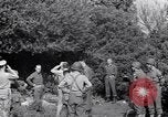 Immagine di Eisenhower e superiore generali Paestum Italia, 1943, secondo 57 filmato di repertorio 65675030880