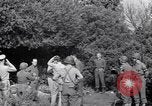 Immagine di Eisenhower e superiore generali Paestum Italia, 1943, secondo 58 filmato di repertorio 65675030880
