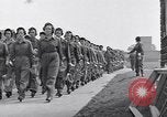 Standbild Women's Army Corps WAC Stafford England, 1943, aus Sekunde 3 historischem Filmmaterial Videoclip 65675030884