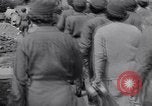 Standbild Women's Army Corps WAC Stafford England, 1943, aus Sekunde 14 historischem Filmmaterial Videoclip 65675030884