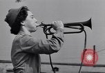 Standbild Women's Army Corps WAC Stafford England, 1943, aus Sekunde 22 historischem Filmmaterial Videoclip 65675030884