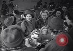 Standbild Women's Army Corps WAC Stafford England, 1943, aus Sekunde 43 historischem Filmmaterial Videoclip 65675030884