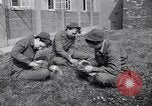 Standbild Women's Army Corps WAC Stafford England, 1943, aus Sekunde 51 historischem Filmmaterial Videoclip 65675030884