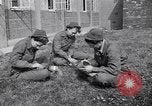 Standbild Women's Army Corps WAC Stafford England, 1943, aus Sekunde 52 historischem Filmmaterial Videoclip 65675030884