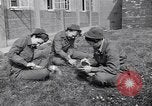 Standbild Women's Army Corps WAC Stafford England, 1943, aus Sekunde 54 historischem Filmmaterial Videoclip 65675030884