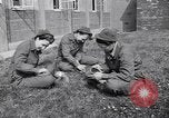Standbild Women's Army Corps WAC Stafford England, 1943, aus Sekunde 55 historischem Filmmaterial Videoclip 65675030884