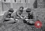 Standbild Women's Army Corps WAC Stafford England, 1943, aus Sekunde 58 historischem Filmmaterial Videoclip 65675030884