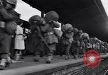 Image American 5ème Division Infantry Gourock Ecosse, 1943, de la seconde 20 séquences d'archives historiques vidéo 65675030886