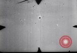 Standbild der amerikanischen und japanischen Air Combat New Guinea, 1943, aus Sekunde 33 historischem Filmmaterial Videoclip 65675030888