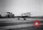 Immagine di P-38 Salerno Italia, 1943, secondo 33 filmato di repertorio 65675030891