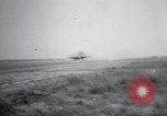 Immagine di B-25C bomber crash Salerno Italia, 1943, secondo 6 filmato di repertorio 65675030892