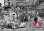 Immagine di Cleanup in Avellino Avellino Italia, 1943, secondo 26 filmato di repertorio 65675030894