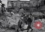 Immagine di Cleanup in Avellino Avellino Italia, 1943, secondo 39 filmato di repertorio 65675030894