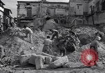 Immagine di Cleanup in Avellino Avellino Italia, 1943, secondo 42 filmato di repertorio 65675030894