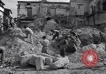 Immagine di Cleanup in Avellino Avellino Italia, 1943, secondo 43 filmato di repertorio 65675030894