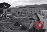 Standbild 56 Evakuierung Krankenhaus Avellino Italien, 1943, aus Sekunde 4 historischem Filmmaterial Videoclip 65675030895