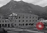 Standbild 56 Evakuierung Krankenhaus Avellino Italien, 1943, aus Sekunde 61 historischem Filmmaterial Videoclip 65675030895