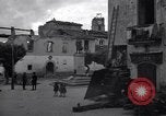 Immagine di Bombardato comune di Acerno Acerno Italia, 1943, secondo 38 filmato di repertorio 65675030897