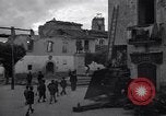 Immagine di Bombardato comune di Acerno Acerno Italia, 1943, secondo 52 filmato di repertorio 65675030897